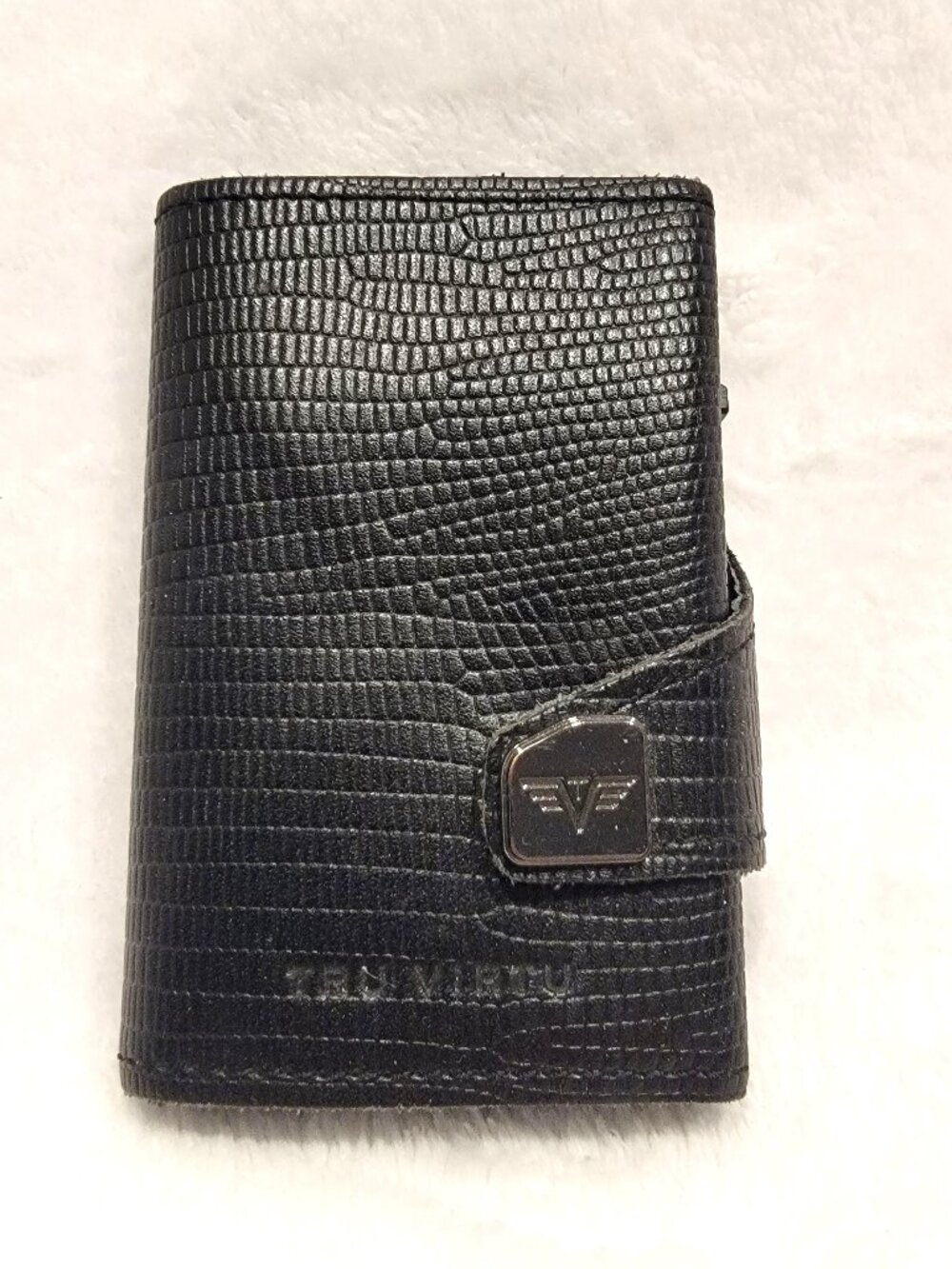 Tru Virtu Leather Click N Slide Wallet - Used